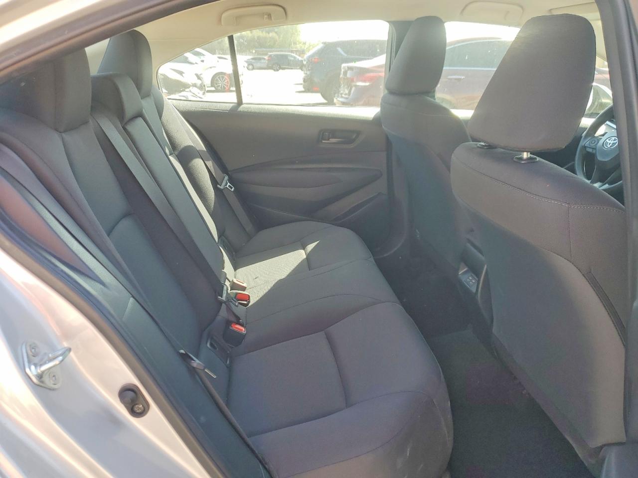 2024 TOYOTA COROLLA LE photo 19