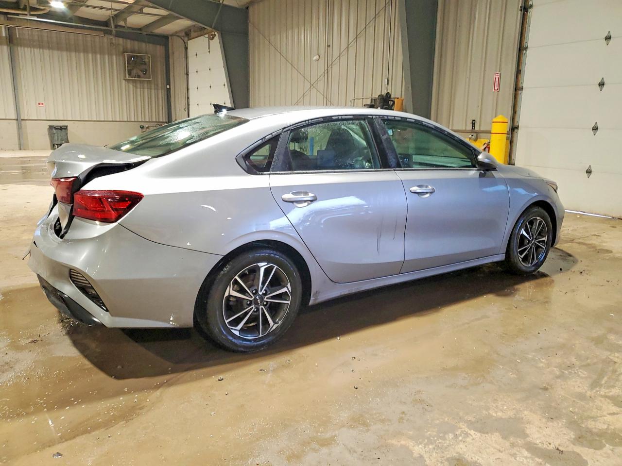 2024 KIA FORTE LXS photo 5