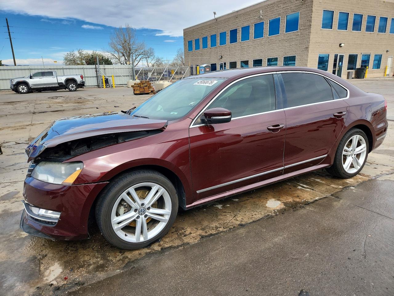 2014 VOLKSWAGEN PASSAT