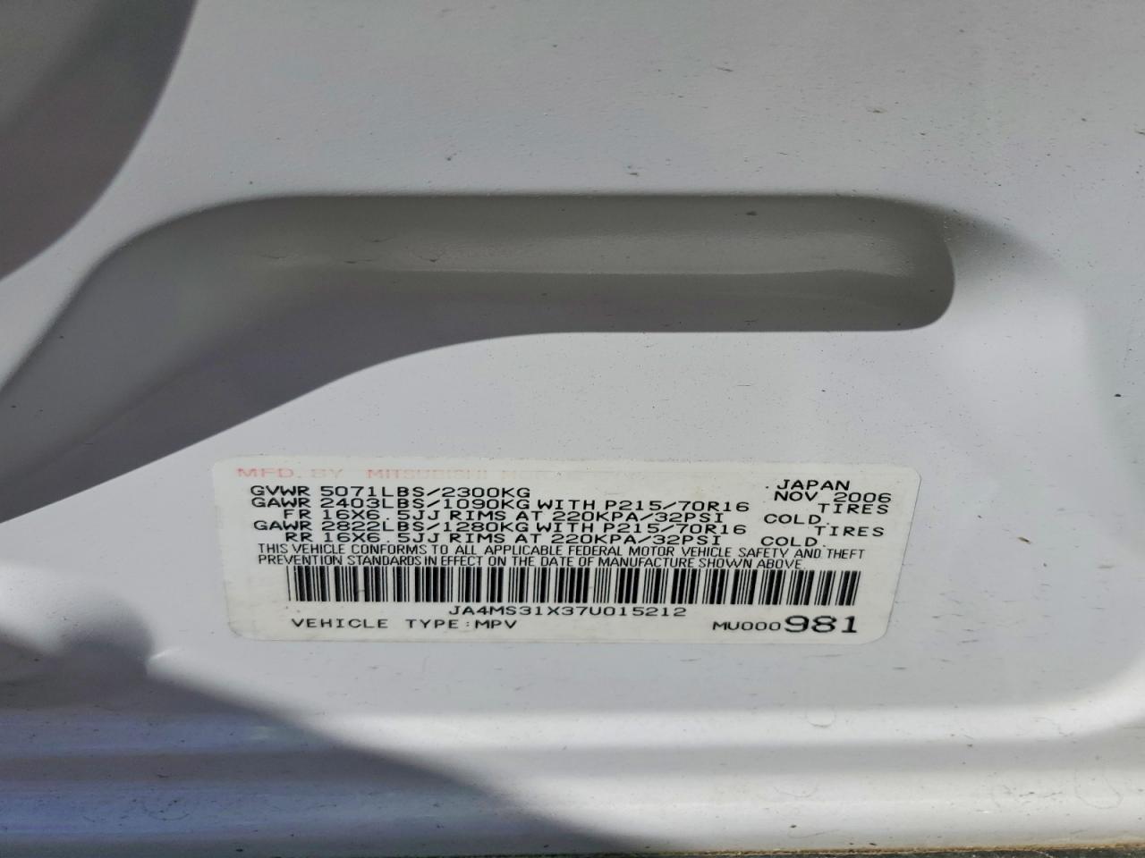 2007 MITSUBISHI OUTLANDER ES photo 25