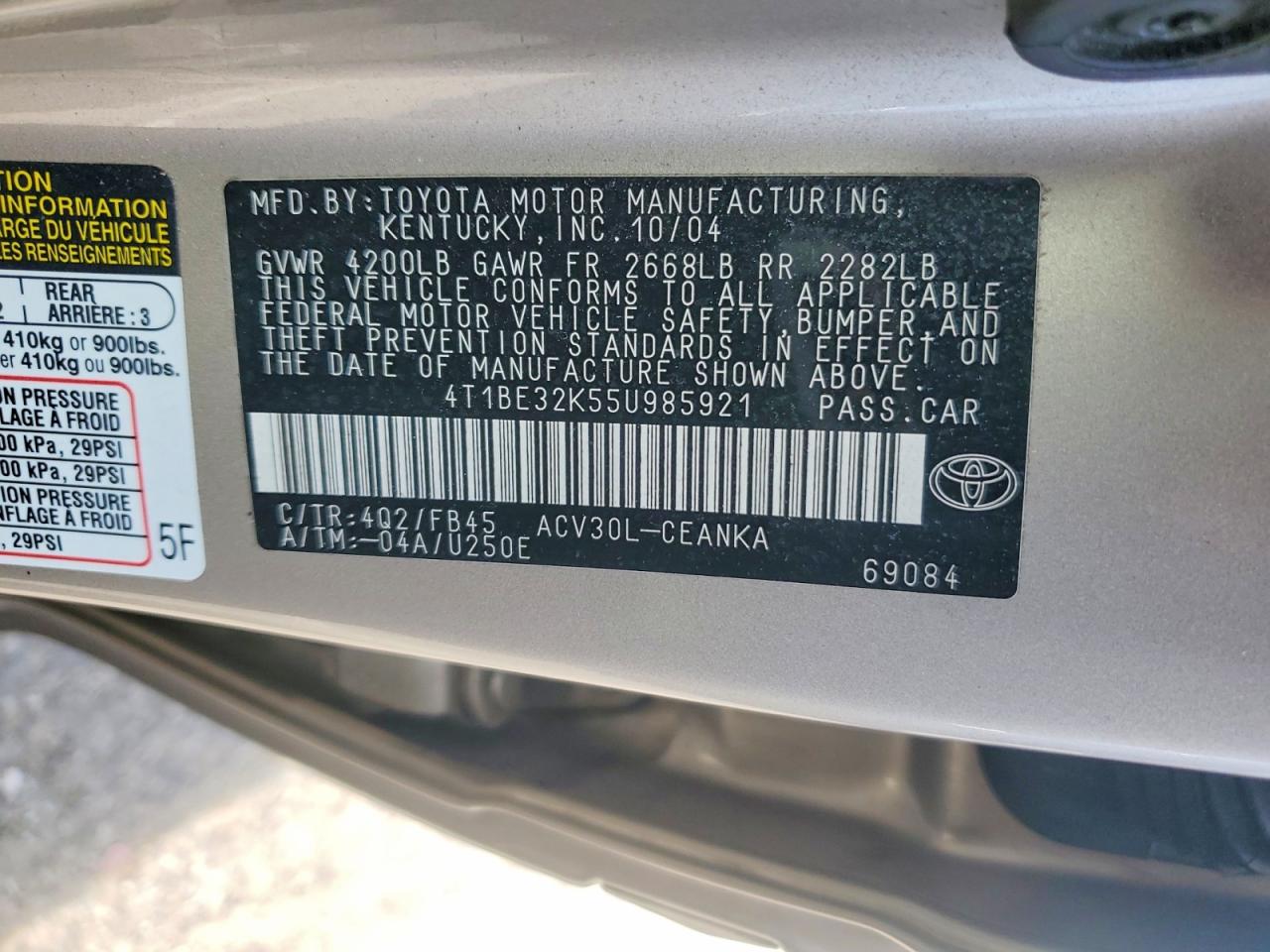 2005 TOYOTA CAMRY LE photo 12