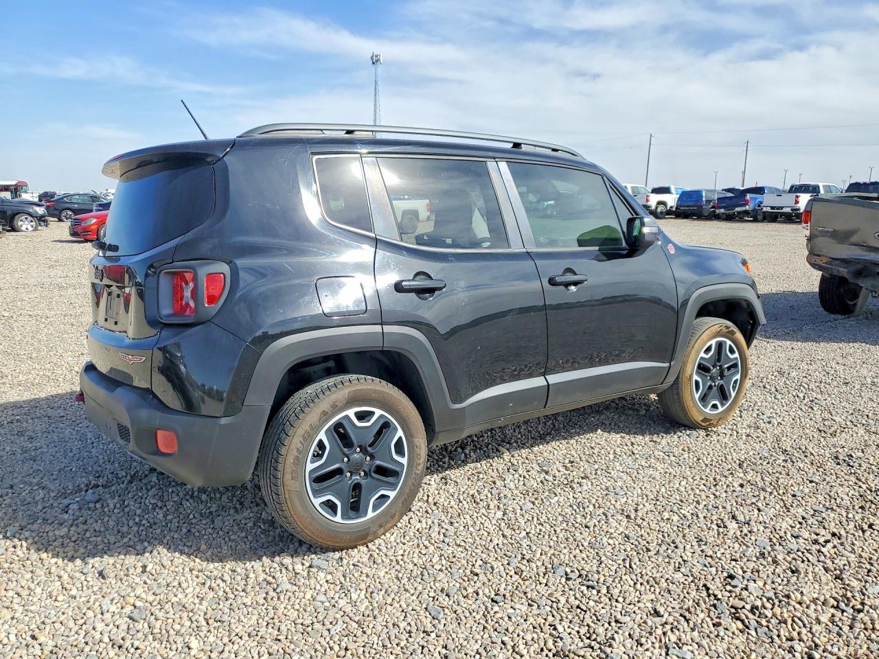 2017 JEEP RENEGADE TRAILHAWK photo 7