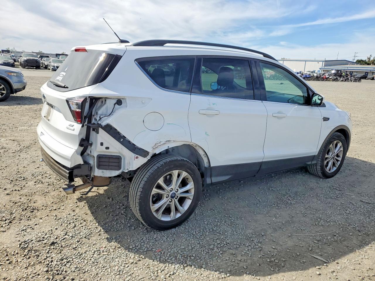 2018 FORD ESCAPE SE photo 5
