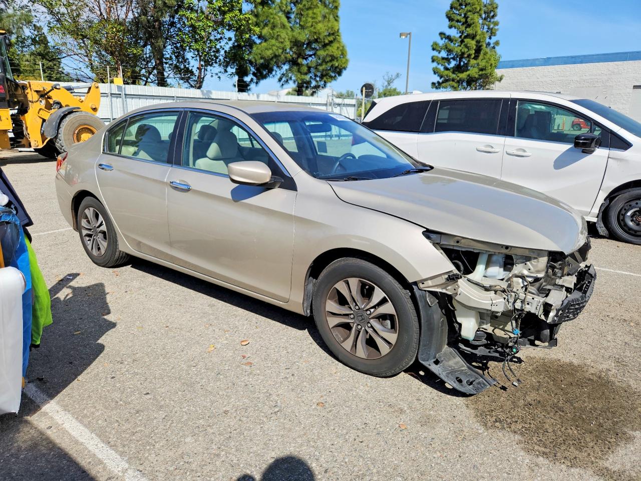 2013 HONDA ACCORD LX photo 4