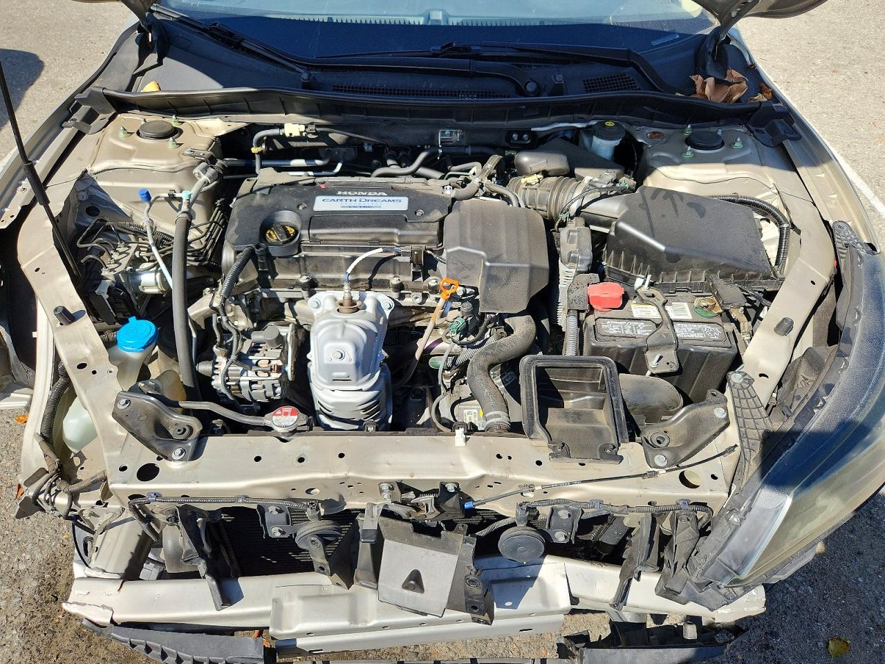 2013 HONDA ACCORD LX photo 11
