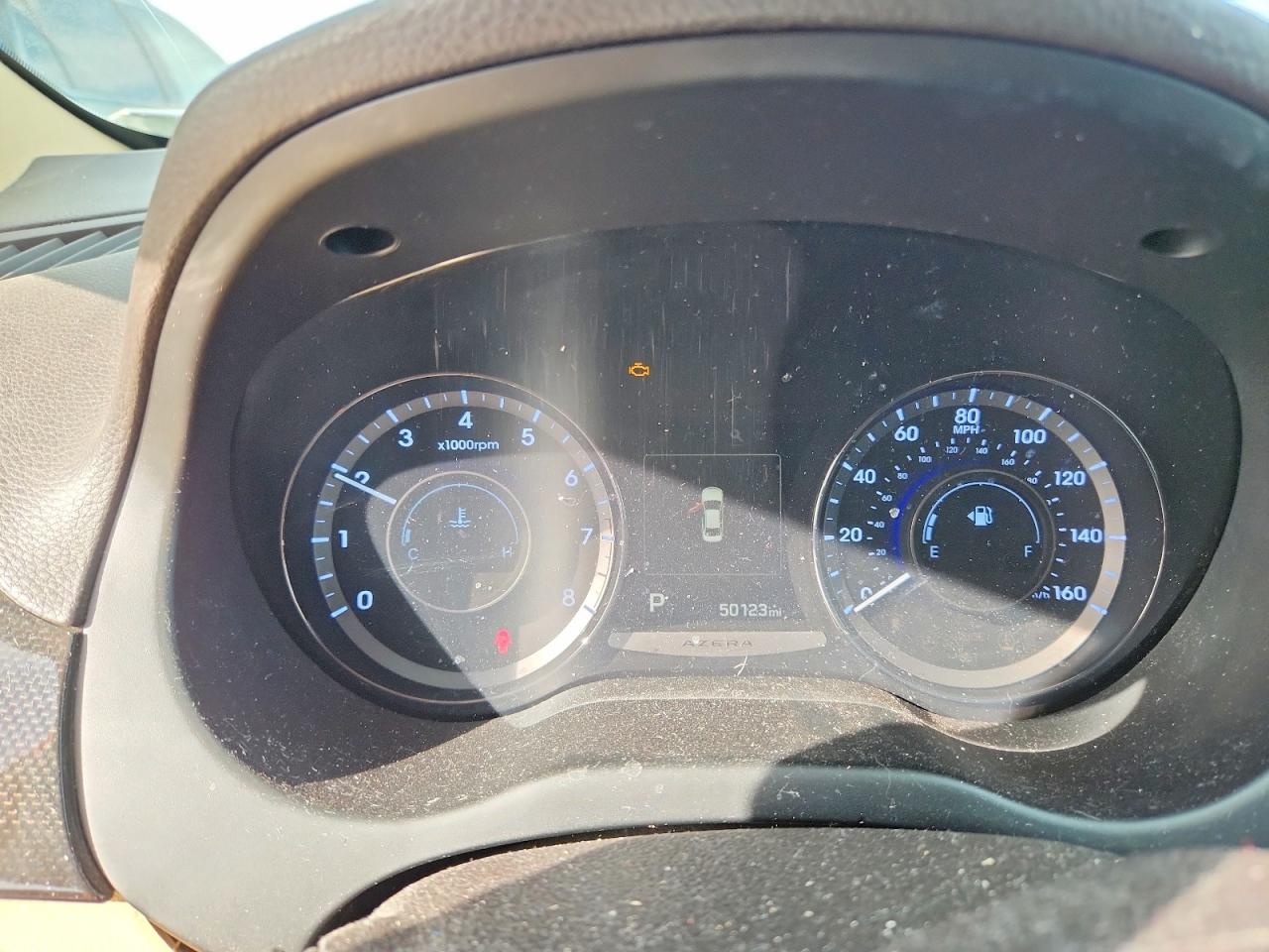 2017 HYUNDAI AZERA BASE photo 25