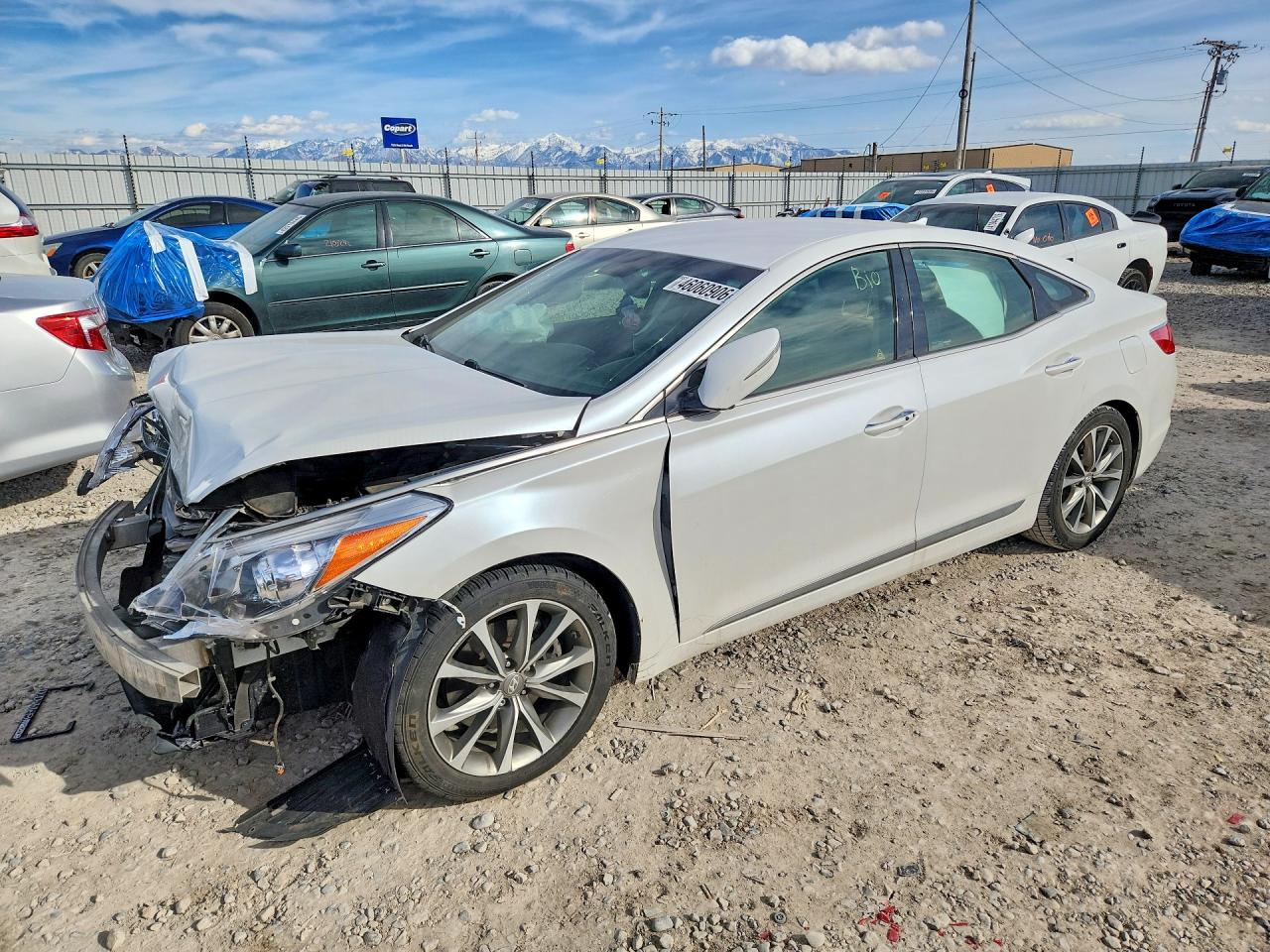 2017 HYUNDAI AZERA