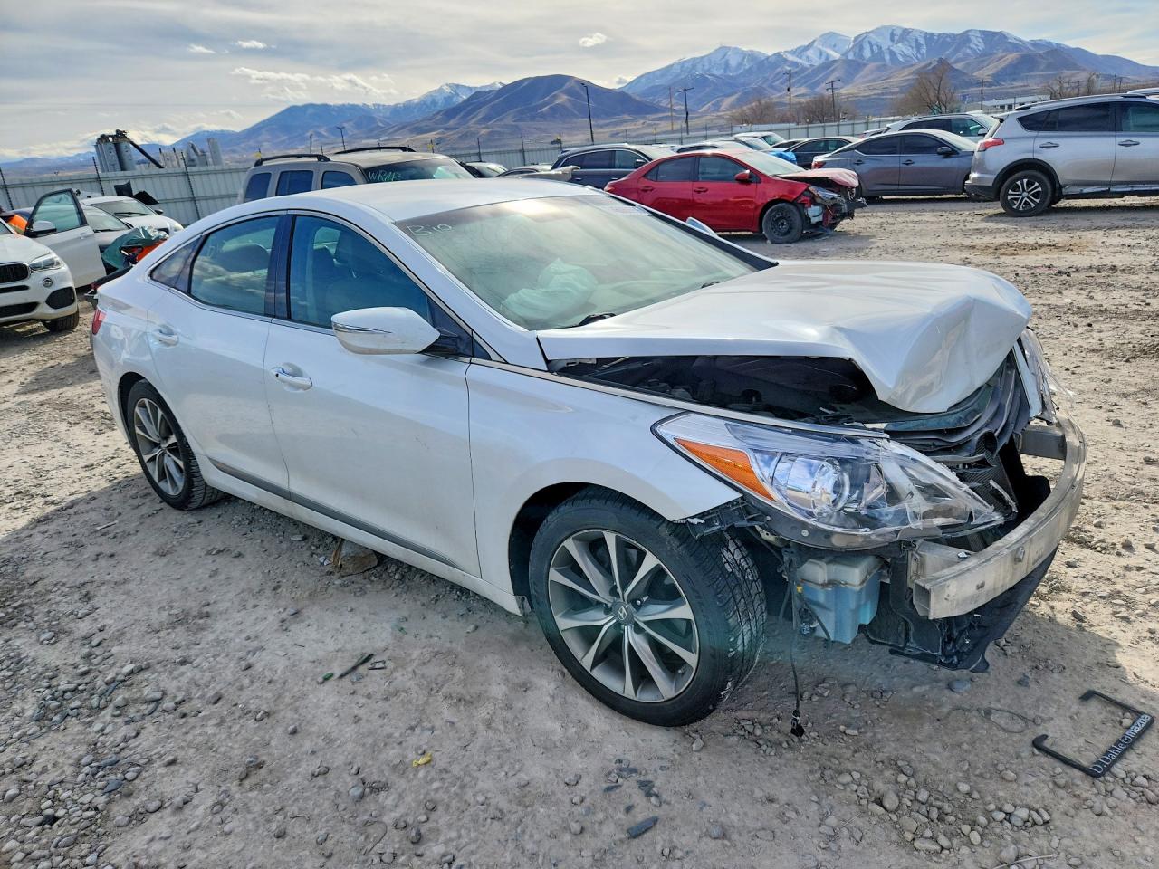 2017 HYUNDAI AZERA BASE photo 10