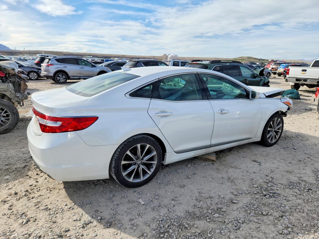 2017 HYUNDAI AZERA BASE photo 7
