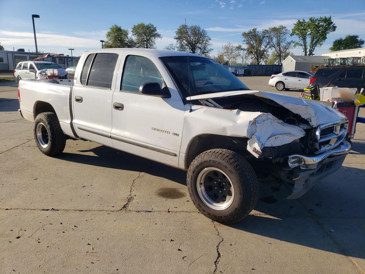 2000 DODGE DAKOTA QUAD photo 4