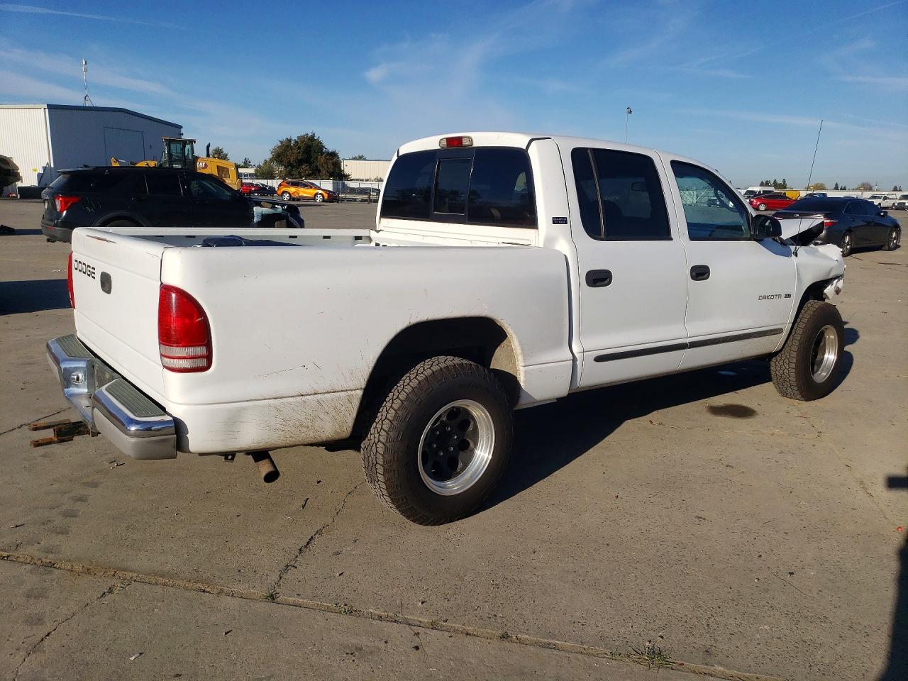 2000 DODGE DAKOTA QUAD photo 3