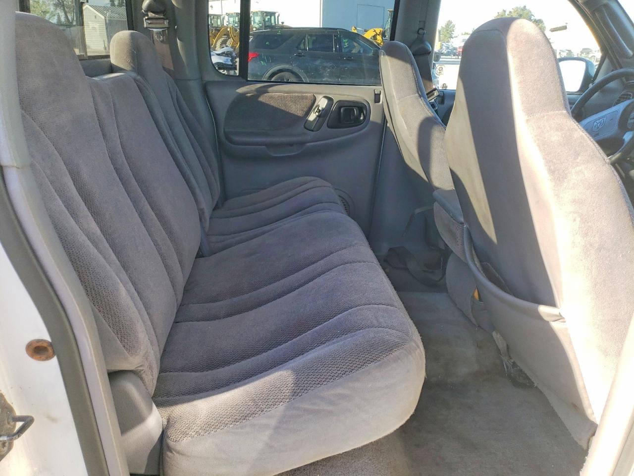 2000 DODGE DAKOTA QUAD photo 10