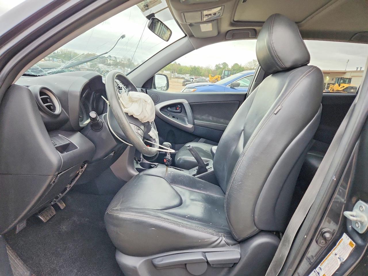 2008 TOYOTA RAV4 SPORT photo 13