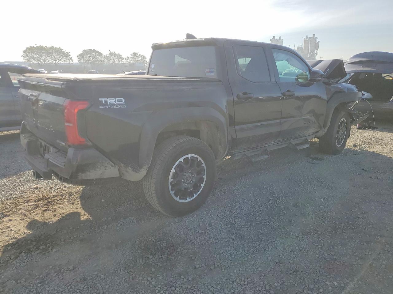 2025 TOYOTA TACOMA TRD OFF-ROAD HV photo 5