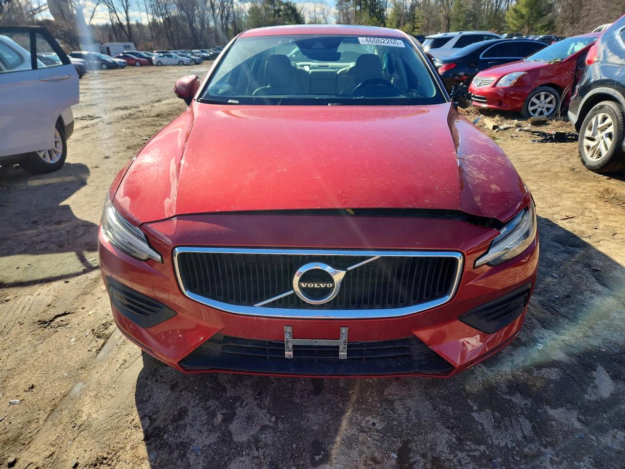 2019 VOLVO S60 T6 MOMENTUM photo 5