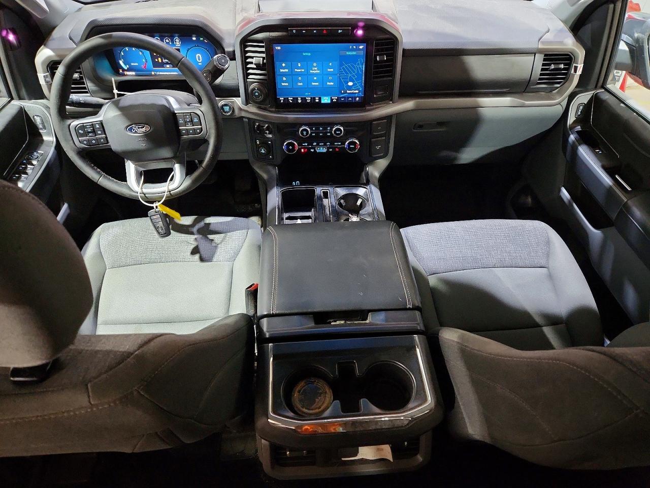 2024 FORD F150 XLT photo 8