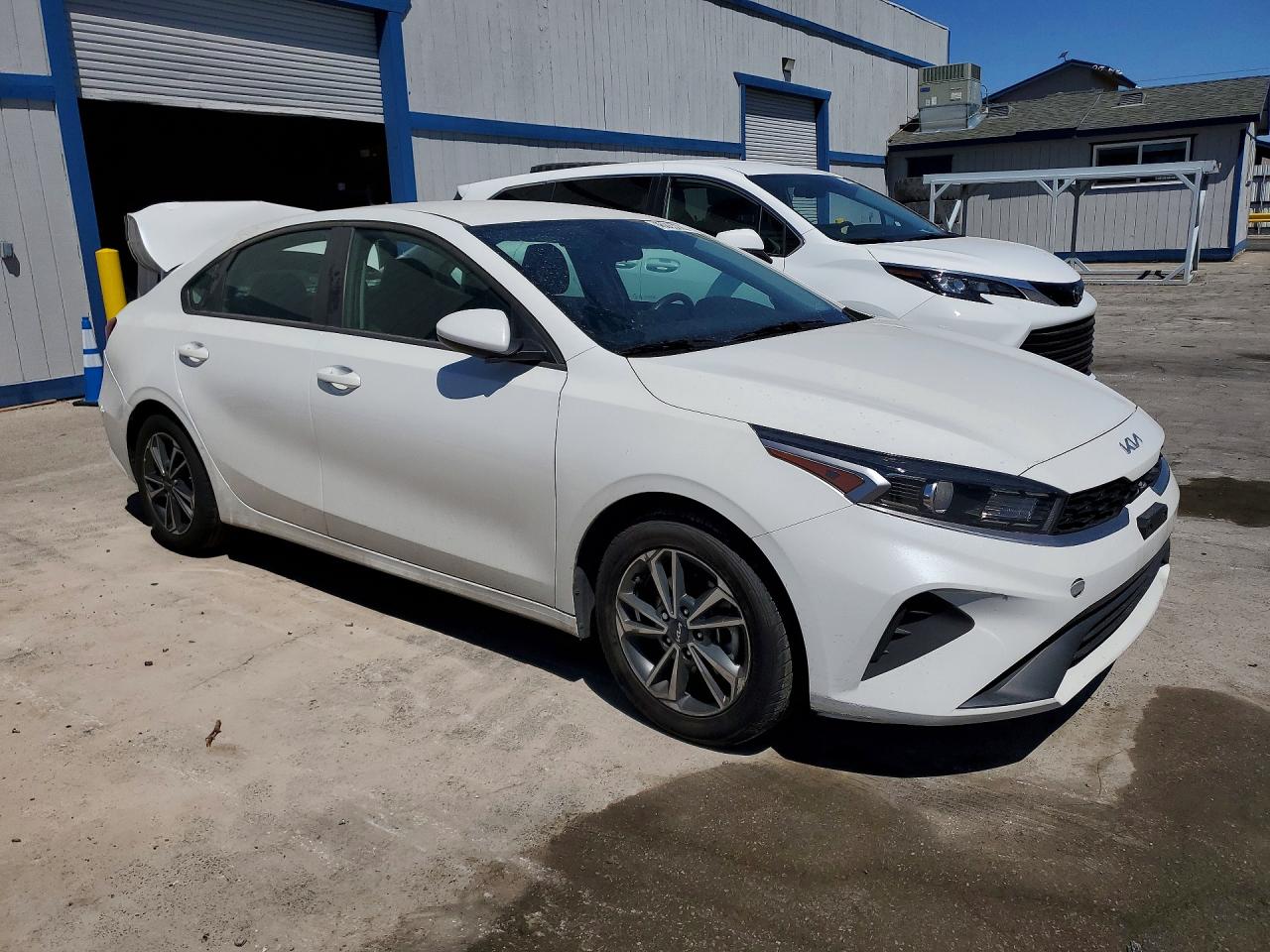 2024 KIA FORTE LXS photo 7