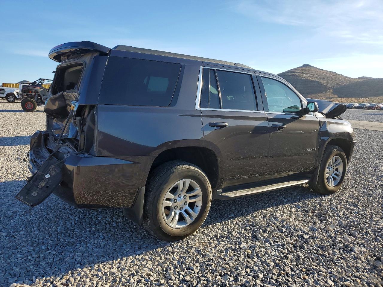 2017 CHEVROLET TAHOE K1500 LS photo 5