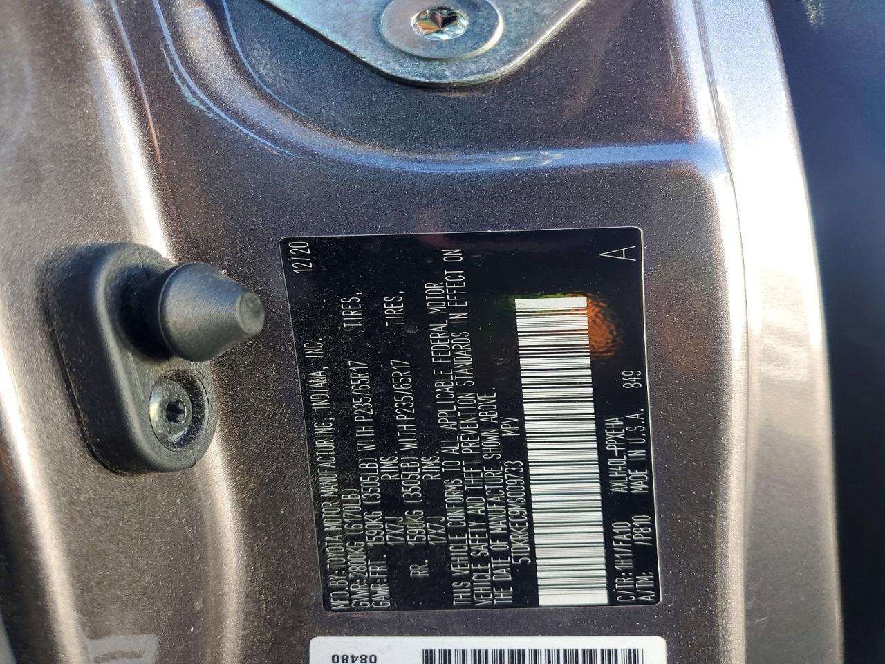 2021 TOYOTA SIENNA LE 8-PASSENGER photo 12