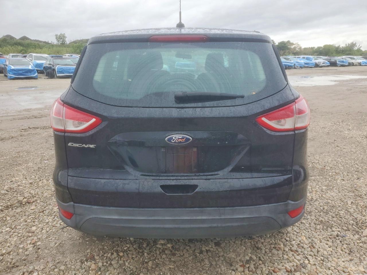 2016 FORD ESCAPE S photo 11