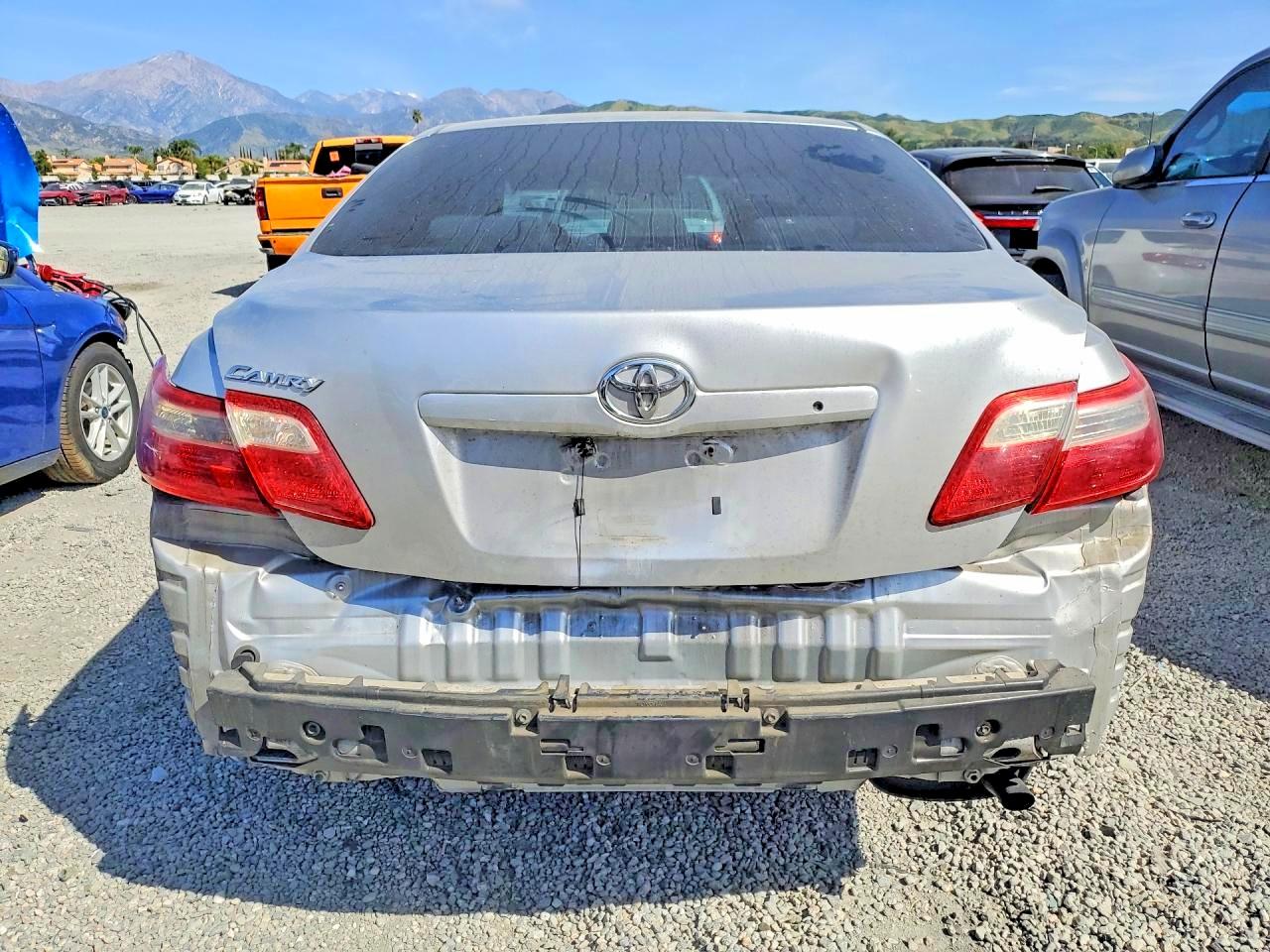 2009 TOYOTA CAMRY BASE photo 6