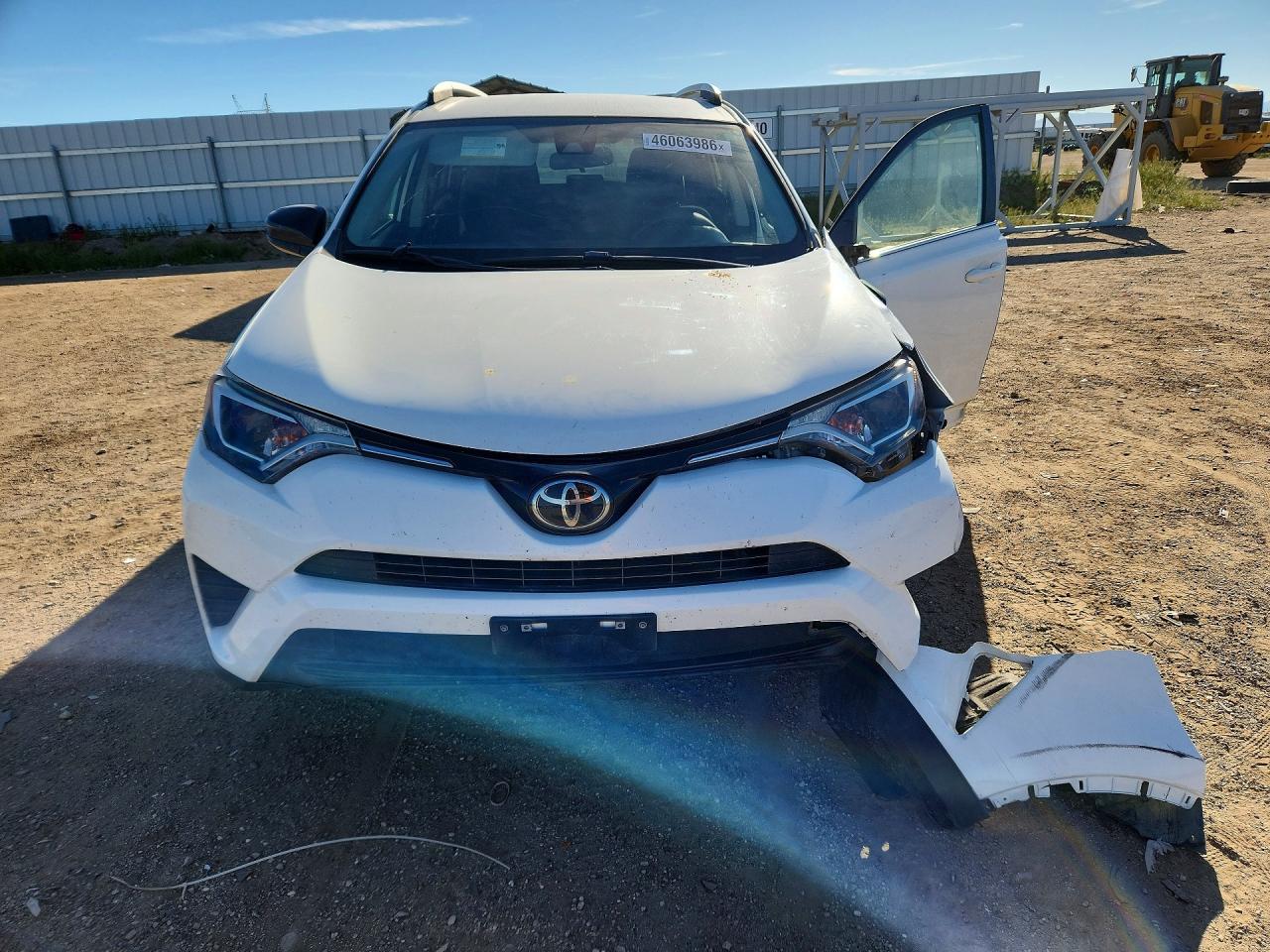 2018 TOYOTA RAV4 LE photo 9