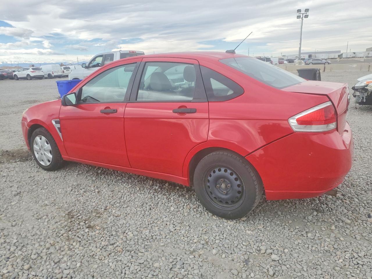 2008 FORD FOCUS S photo 2