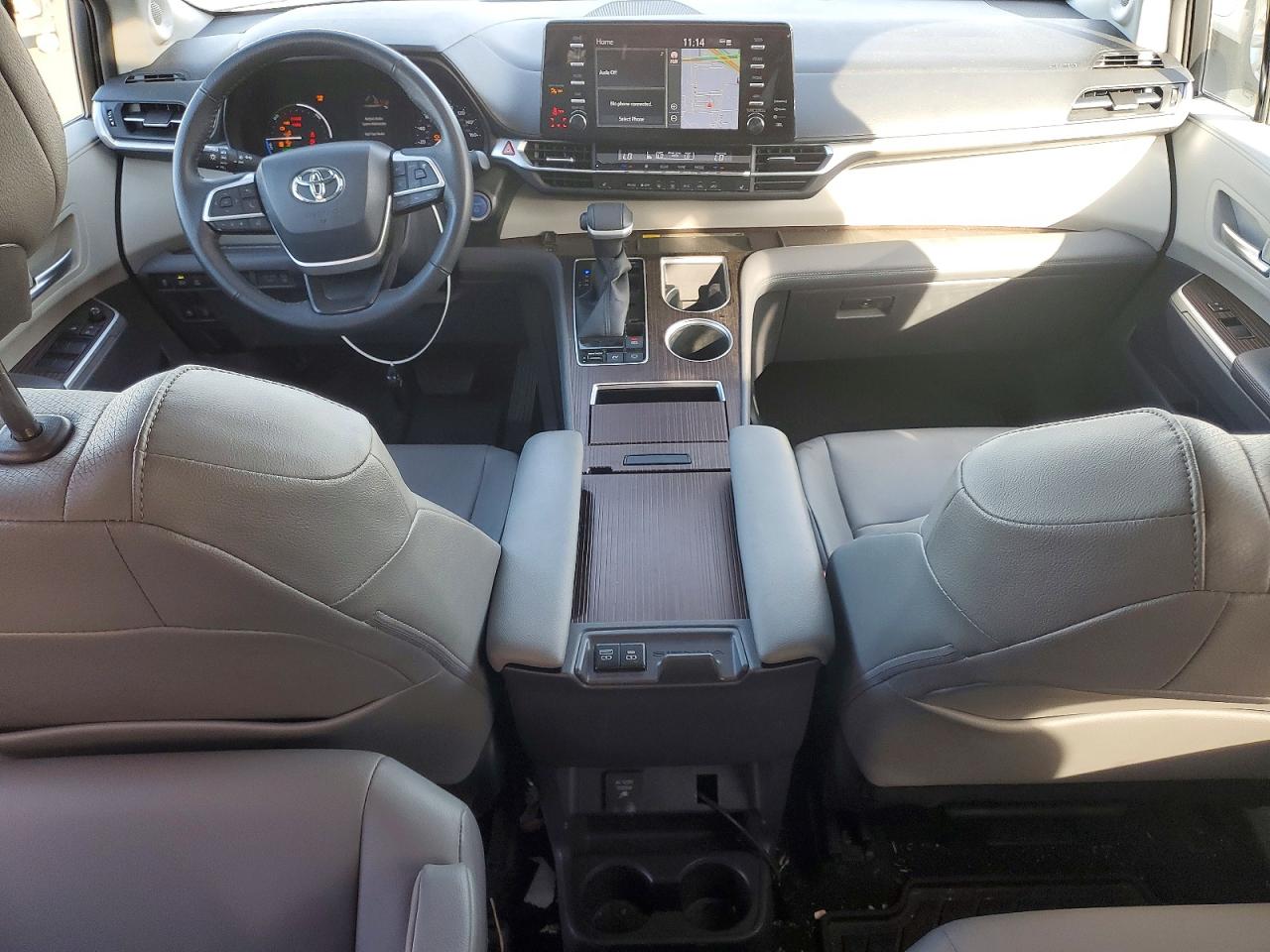 2022 TOYOTA SIENNA XLE 7-PASSENGER photo 8