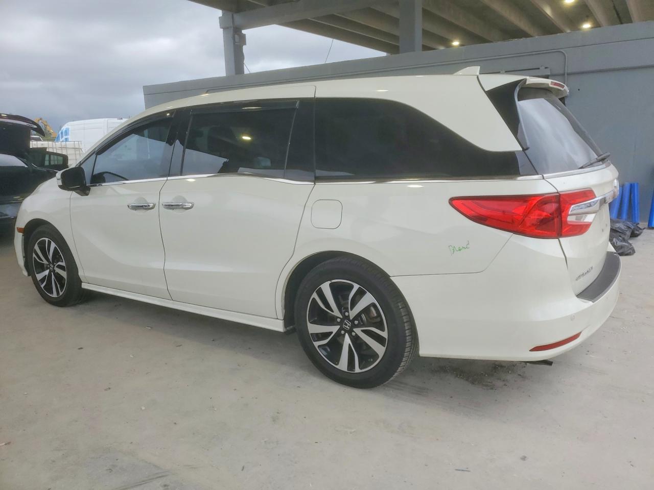 2019 HONDA ODYSSEY ELITE photo 2