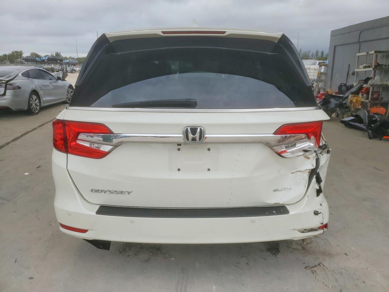 2019 HONDA ODYSSEY ELITE photo 6