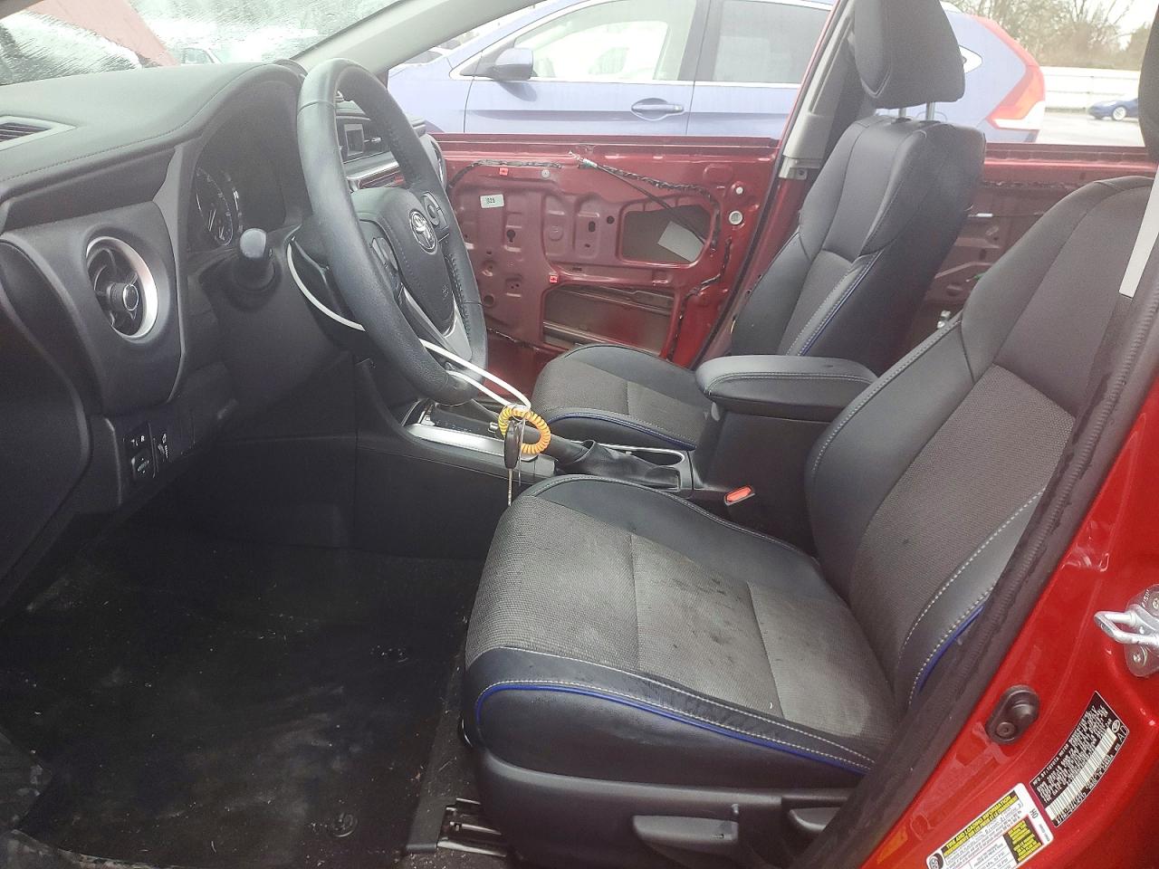 2017 TOYOTA COROLLA SE photo 7