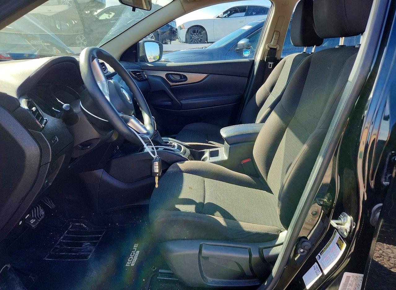 2018 NISSAN ROGUE SPORT S photo 7