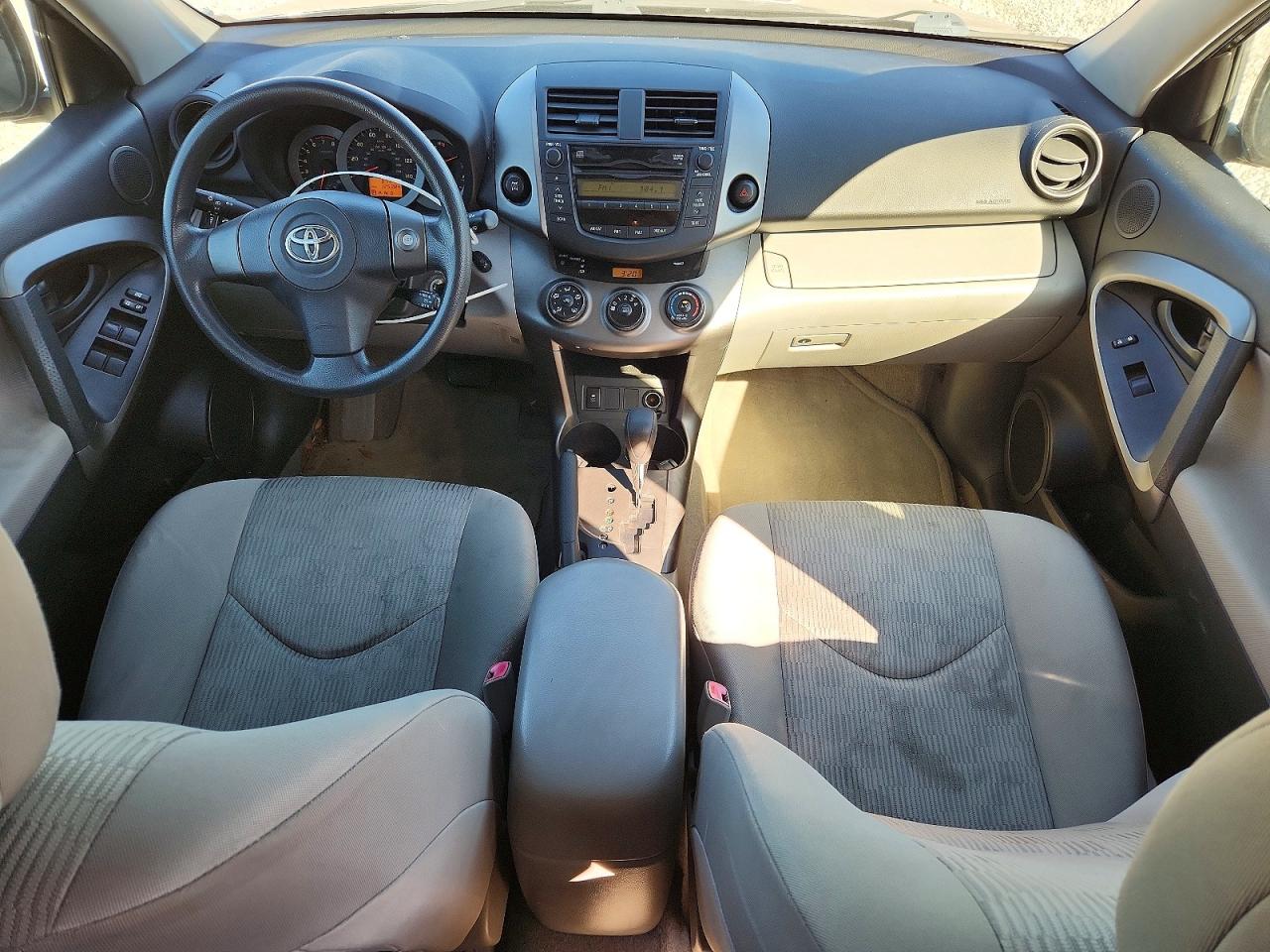 2011 TOYOTA RAV4 BASE photo 14