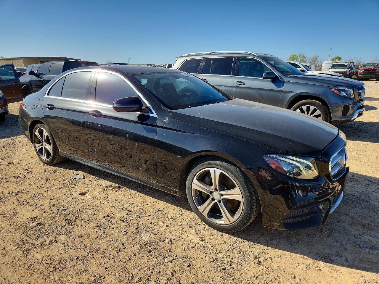 2017 MERCEDES-BENZ E 300 photo 4