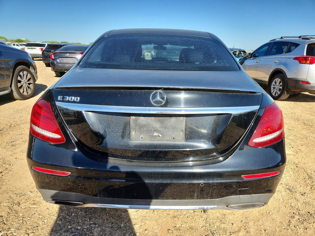 2017 MERCEDES-BENZ E 300 photo 6