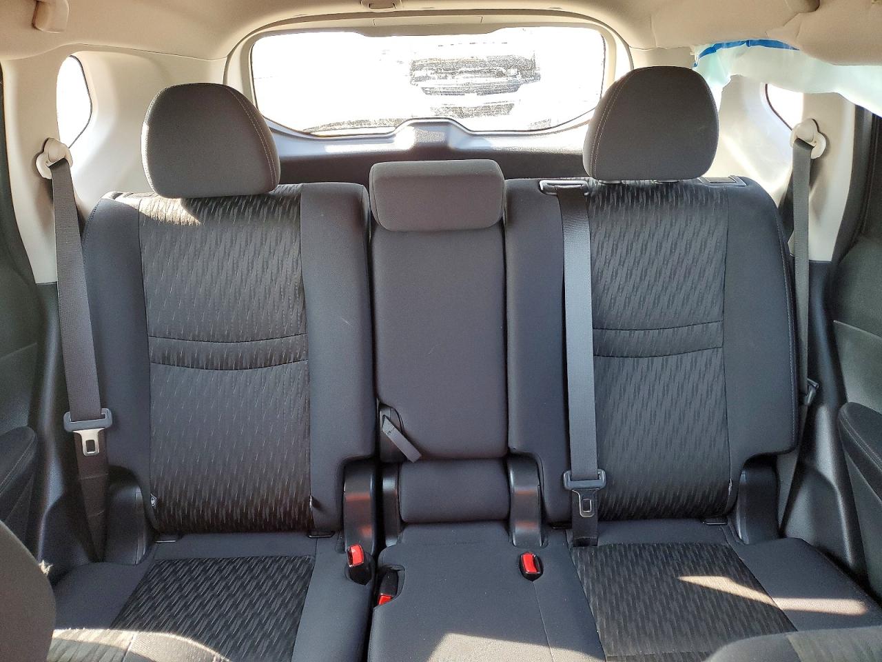 2019 NISSAN ROGUE S photo 19