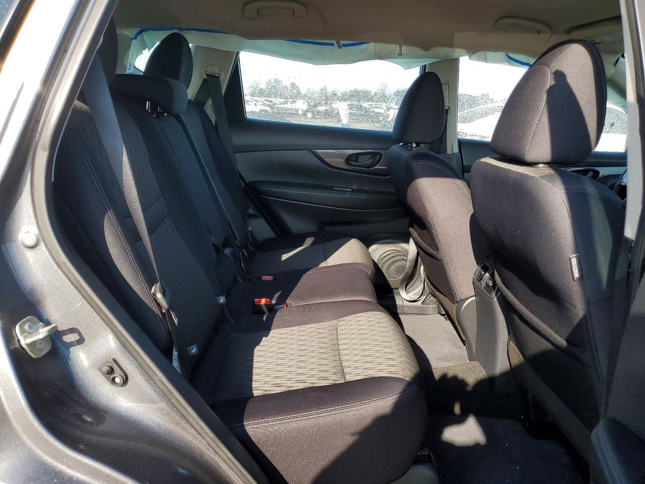 2019 NISSAN ROGUE S photo 21