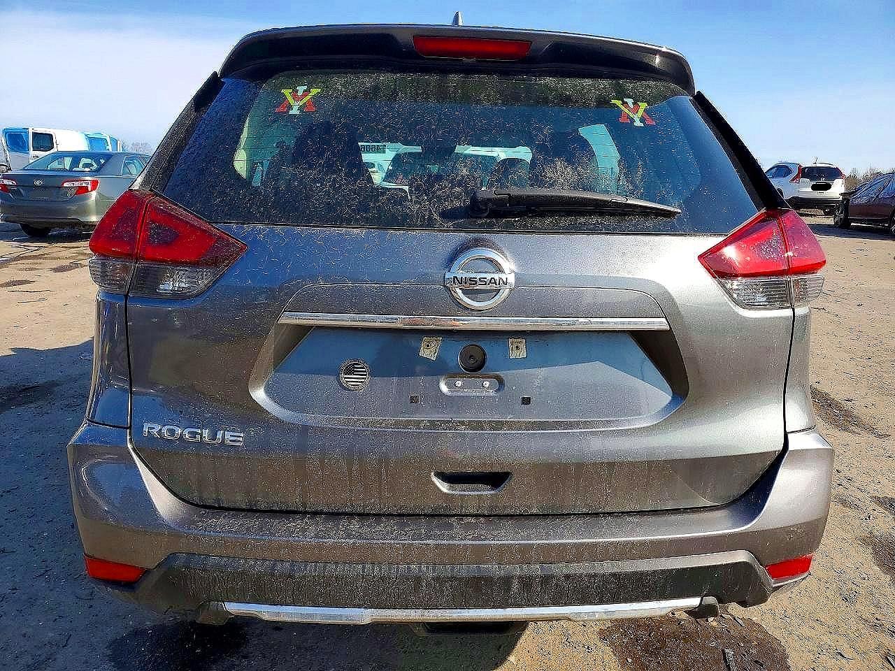 2019 NISSAN ROGUE S photo 11