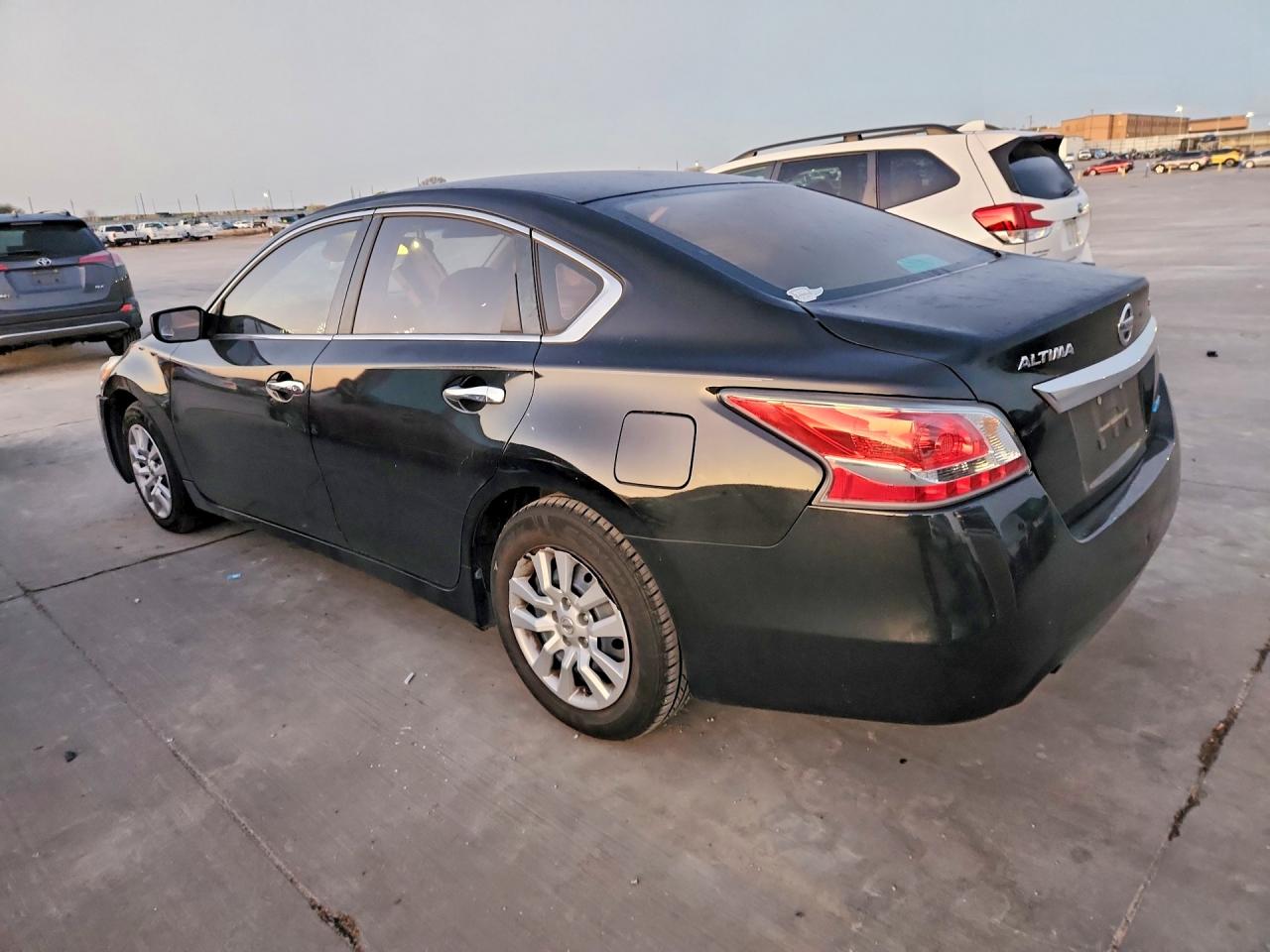 2014 NISSAN ALTIMA 2.5 S photo 2