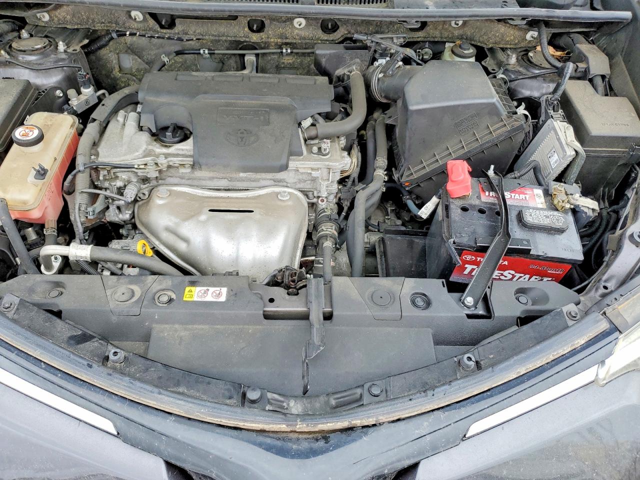 2018 TOYOTA RAV4 XLE photo 34