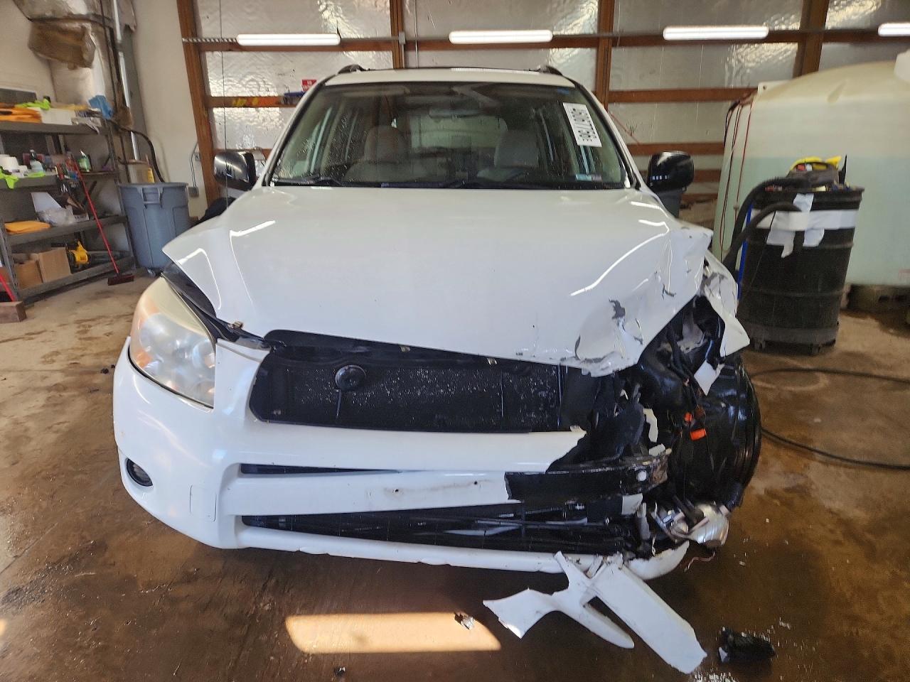 2007 TOYOTA RAV4 BASE photo 9