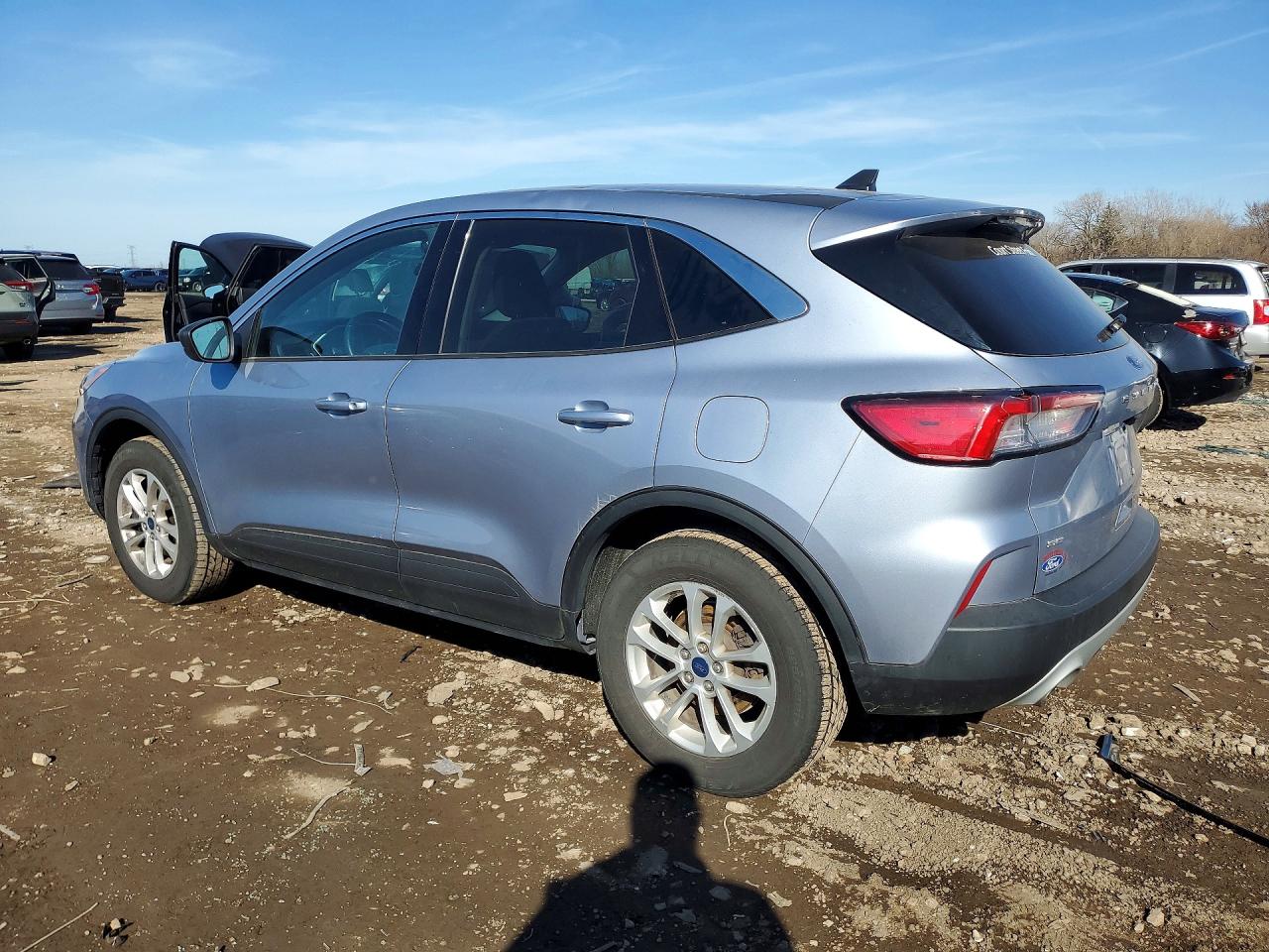2022 FORD ESCAPE SE photo 4