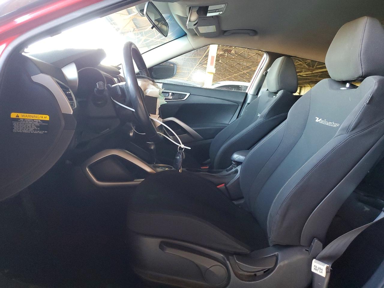 2017 HYUNDAI VELOSTER BASE photo 13