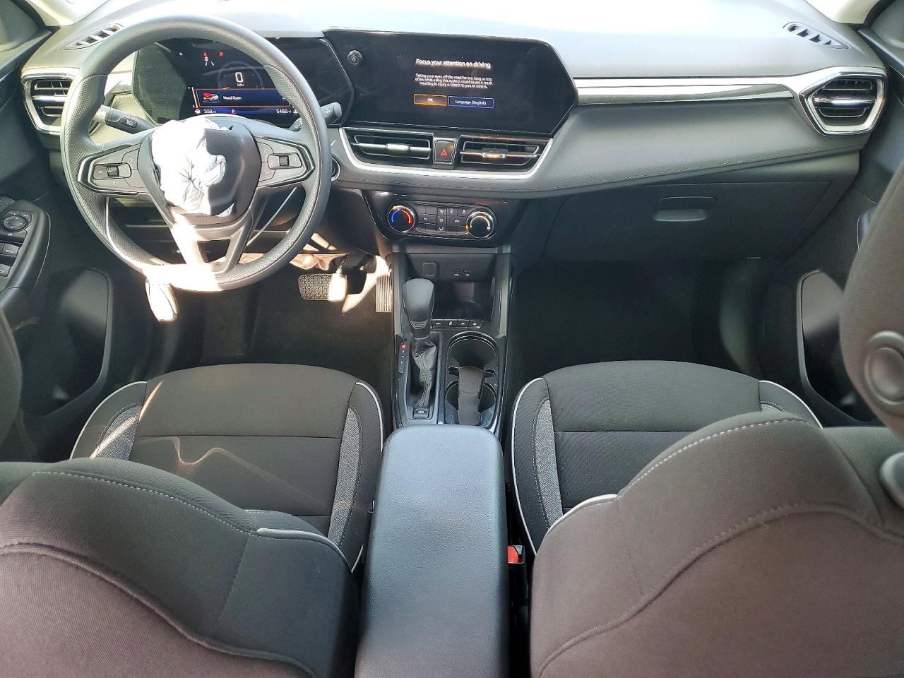 2025 CHEVROLET TRAILBLAZER LT photo 8