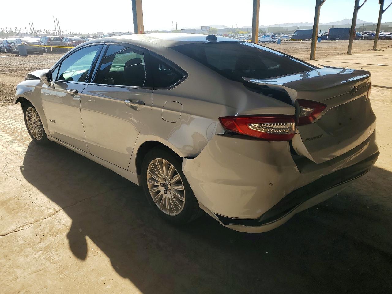 2015 FORD FUSION SE HYBRID photo 2