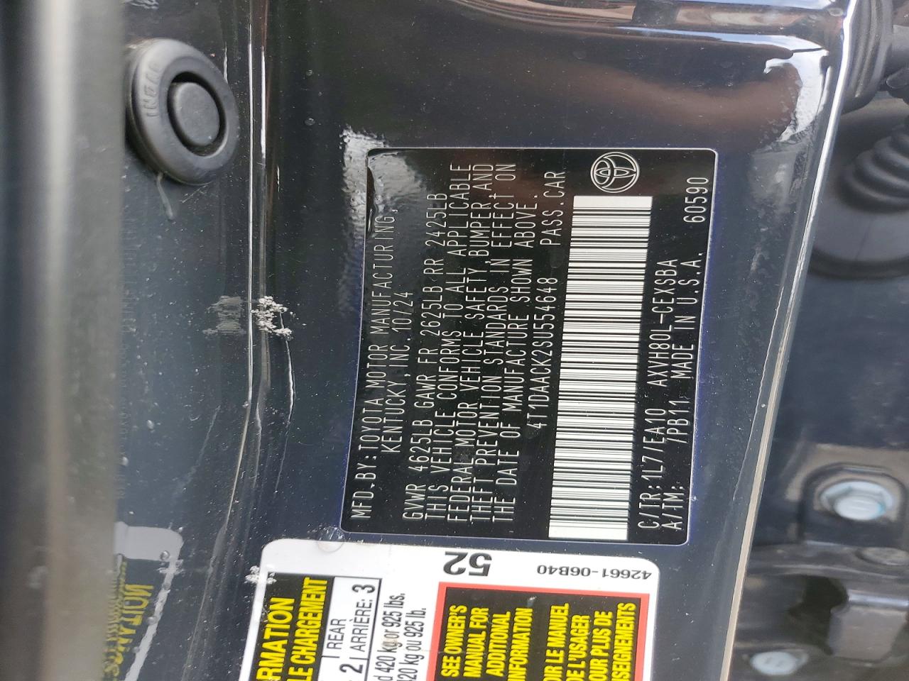 2025 TOYOTA CAMRY SE photo 12