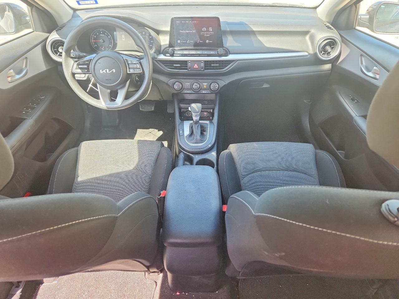 2024 KIA FORTE LXS photo 15