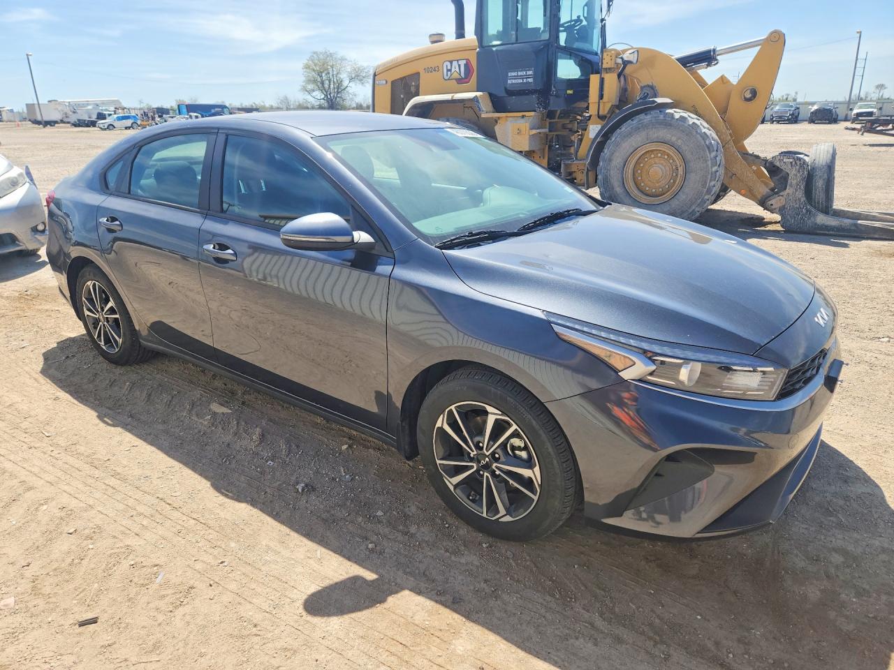 2024 KIA FORTE LXS photo 7