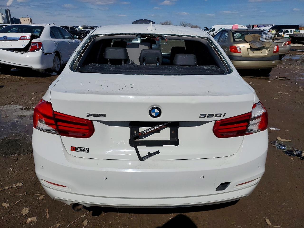 2016 BMW 320 XI photo 11
