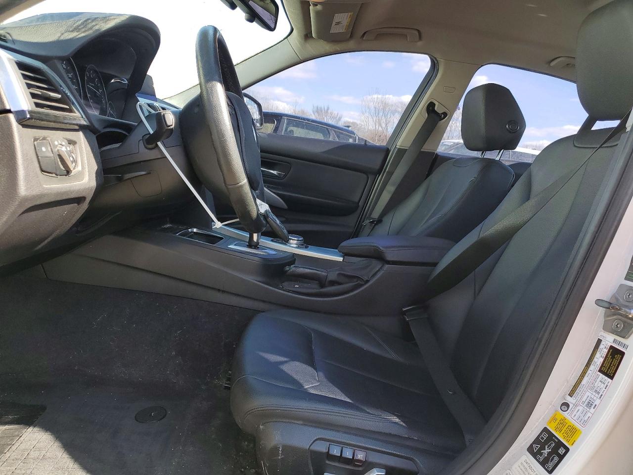 2016 BMW 320 XI photo 13